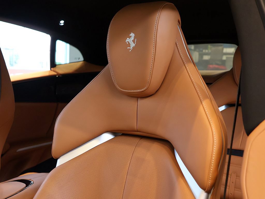 Certified 2024 Ferrari Purosangue AWD/4WD image 53