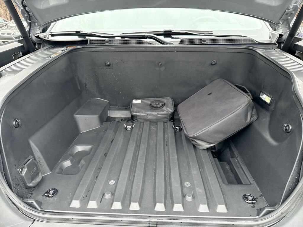 Used 2024 GMC Sierra EV Denali image 18