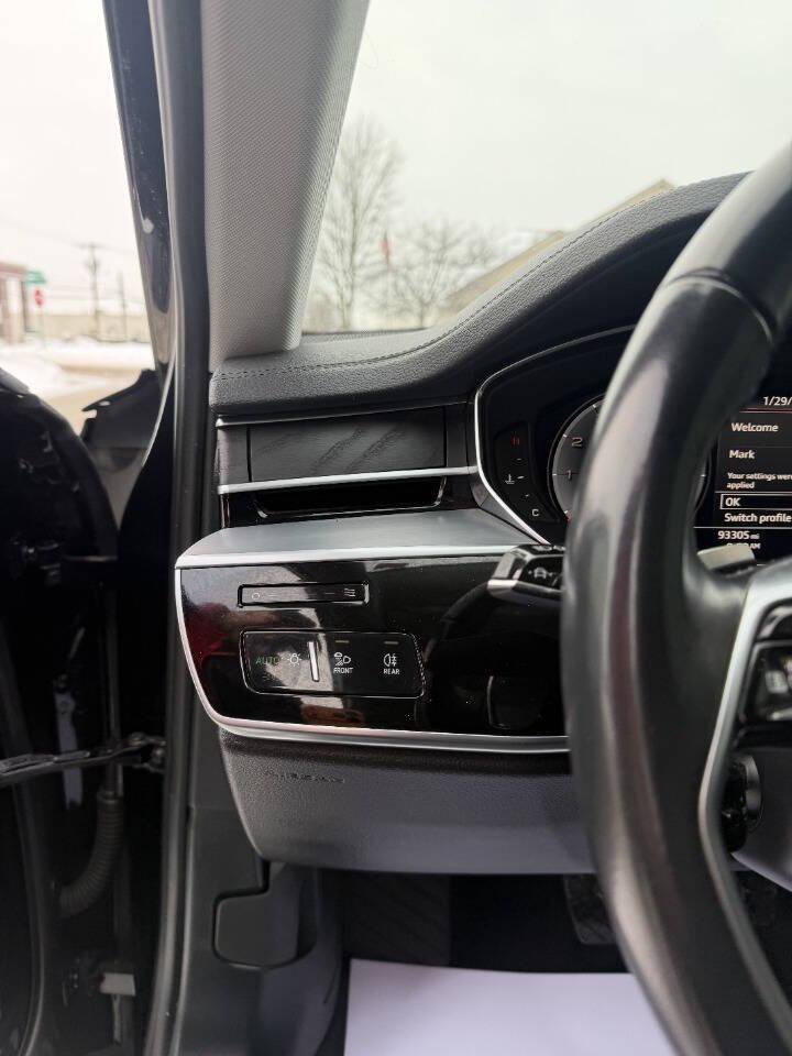 Used 2019 Audi A8 L 3.0T w/ Executive Package image 18