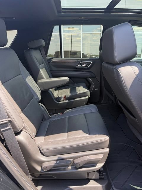 Used 2021 Chevrolet Tahoe Z71 w/ Z71 Signature Package AWD/4WD image 19