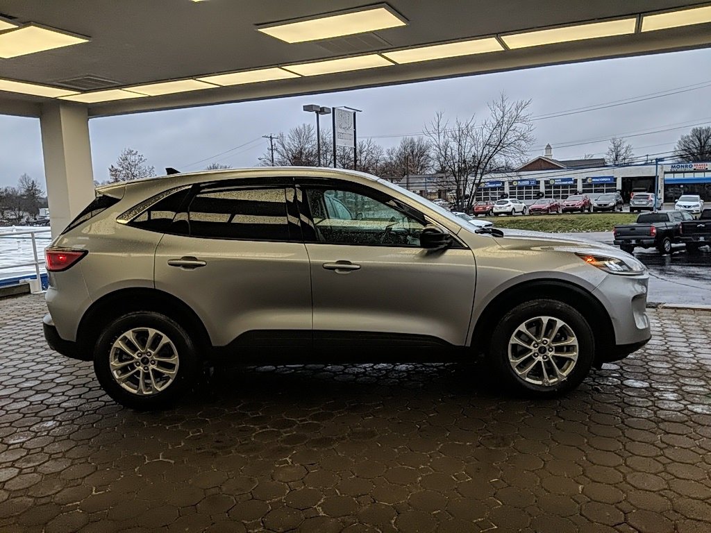 Certified 2022 Ford Escape SE w/ Convenience Package image 4