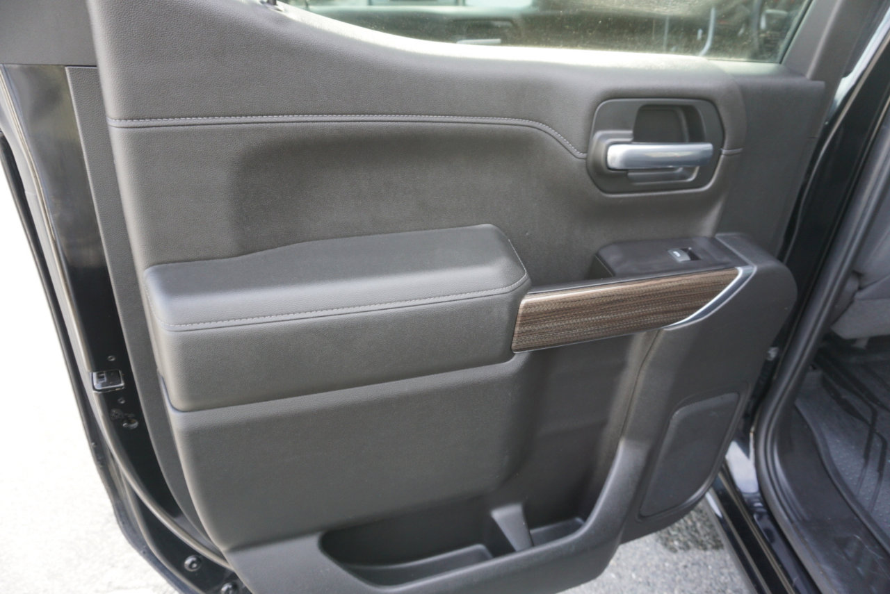 Used 2019 Chevrolet Silverado 1500 RST image 14