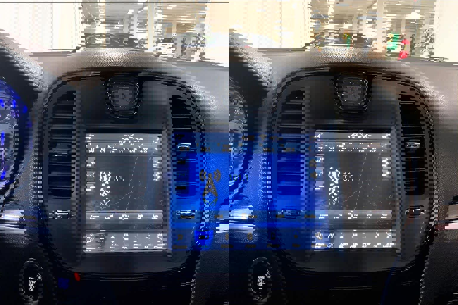 Used 2019 Chrysler 300 S w/ 300S Premium Group image 35