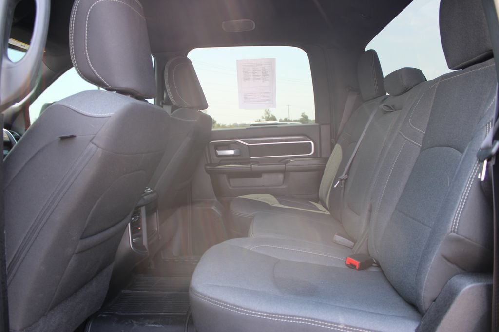 Used 2024 RAM 2500 Big Horn w/ Night Edition AWD/4WD image 29
