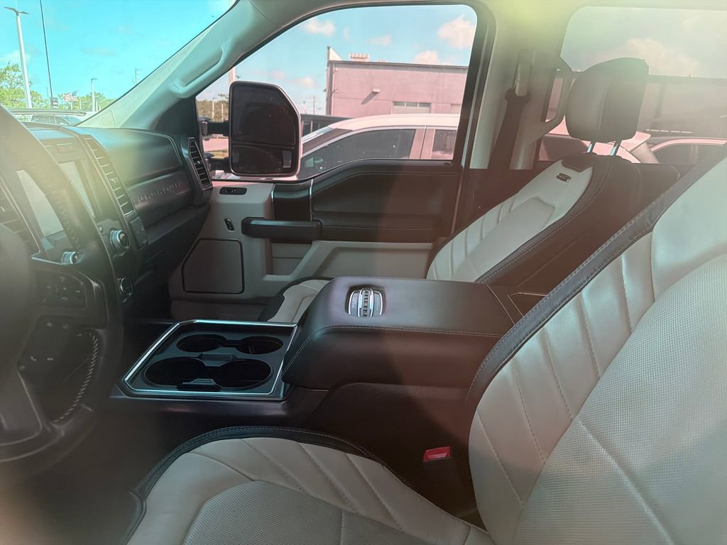 Used 2020 Ford F250 Limited image 12