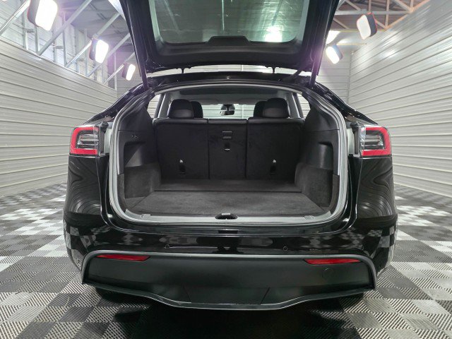 Used 2021 Tesla Model Y Performance image 35