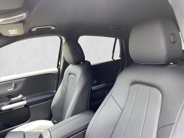 Certified 2025 Mercedes-Benz GLA 250 image 16