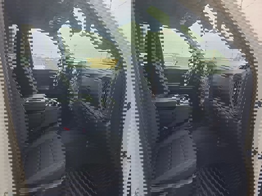 New 2026 Chevrolet Silverado 1500 Custom image 24