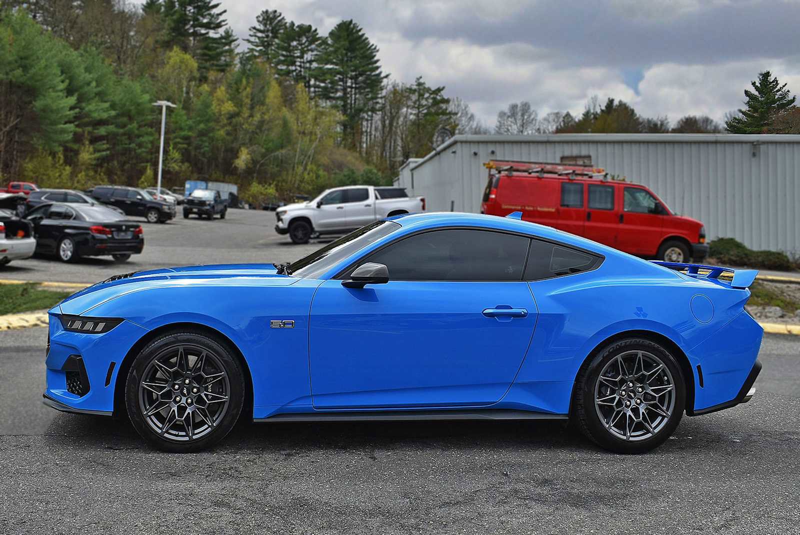Used 2024 Ford Mustang GT w/ GT Performance Package RWD image 4