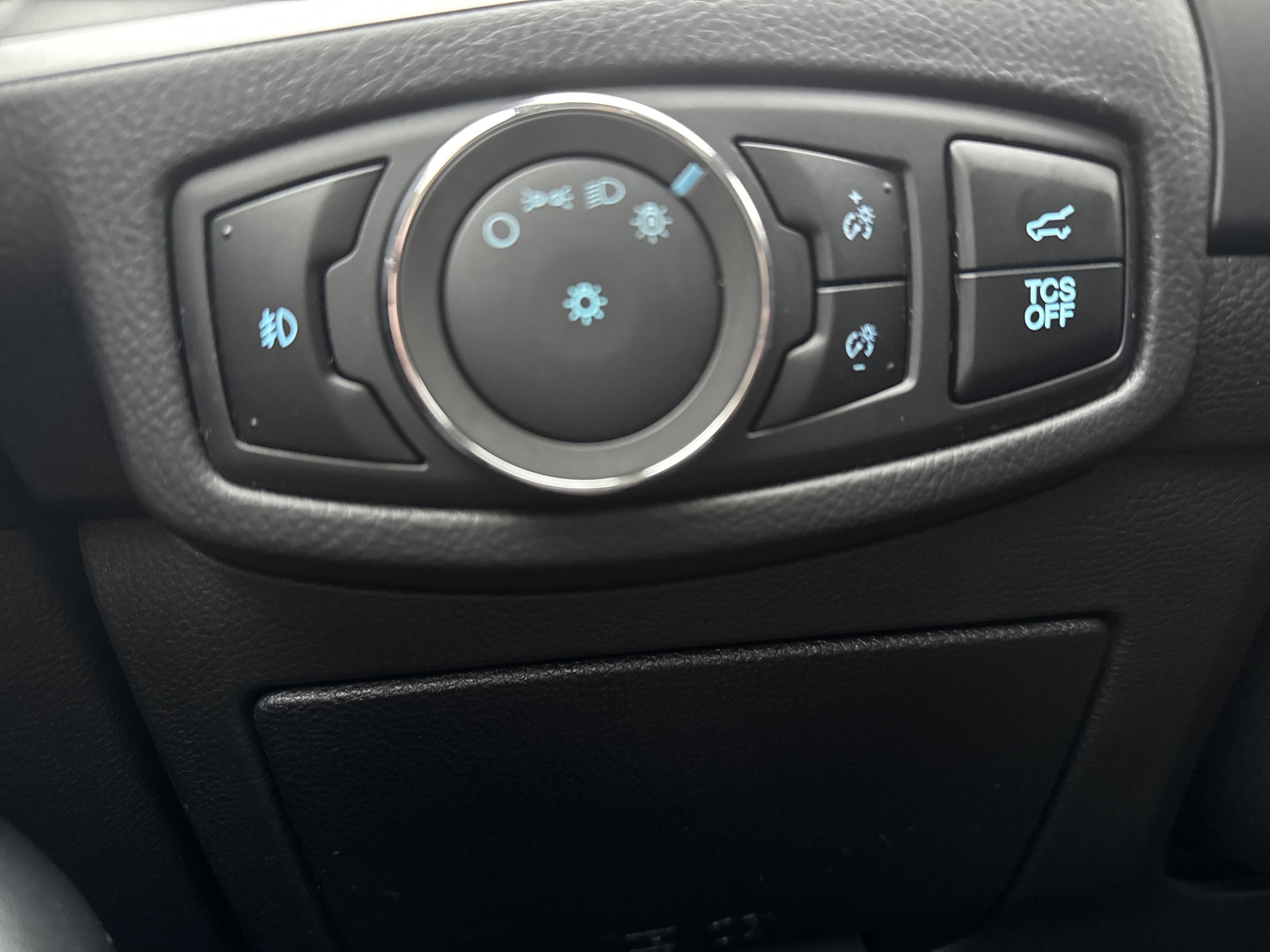 Used 2024 Ford Edge SEL w/ Convenience Package image 15