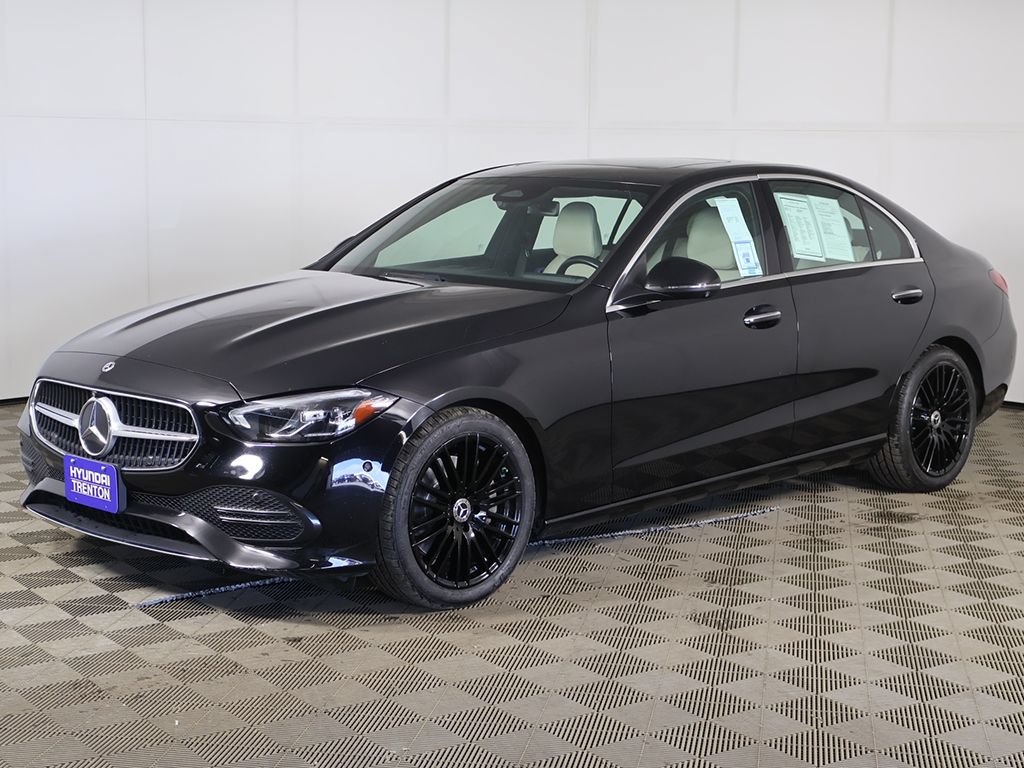 Used 2023 Mercedes-Benz C 300 4MATIC Sedan w/ Exclusive Trim Package image 8