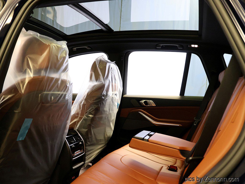 New 2026 BMW X5 xDrive40i AWD/4WD image 13