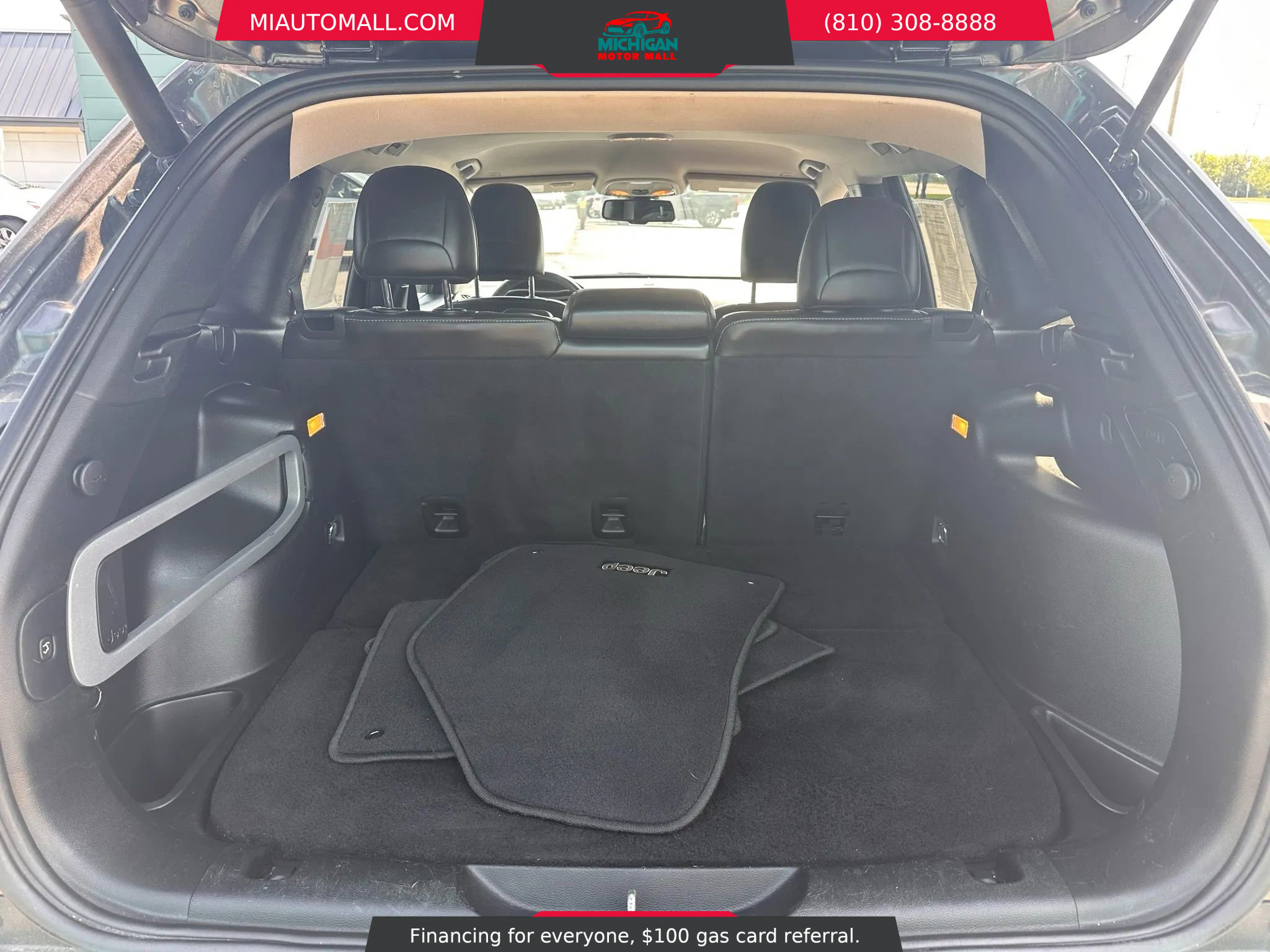 Used 2018 Jeep Cherokee Limited image 27