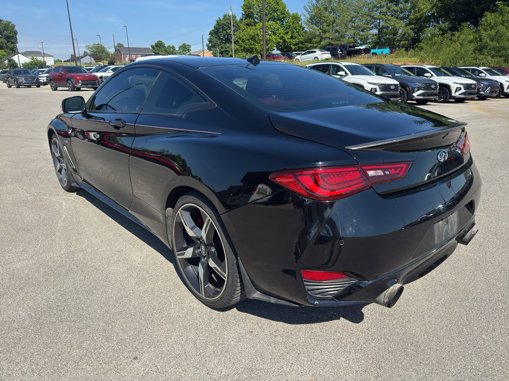 Used 2018 INFINITI Q60 Red Sport 400 w/ Sensory Package 3.0T Sport AWD/4WD image 5