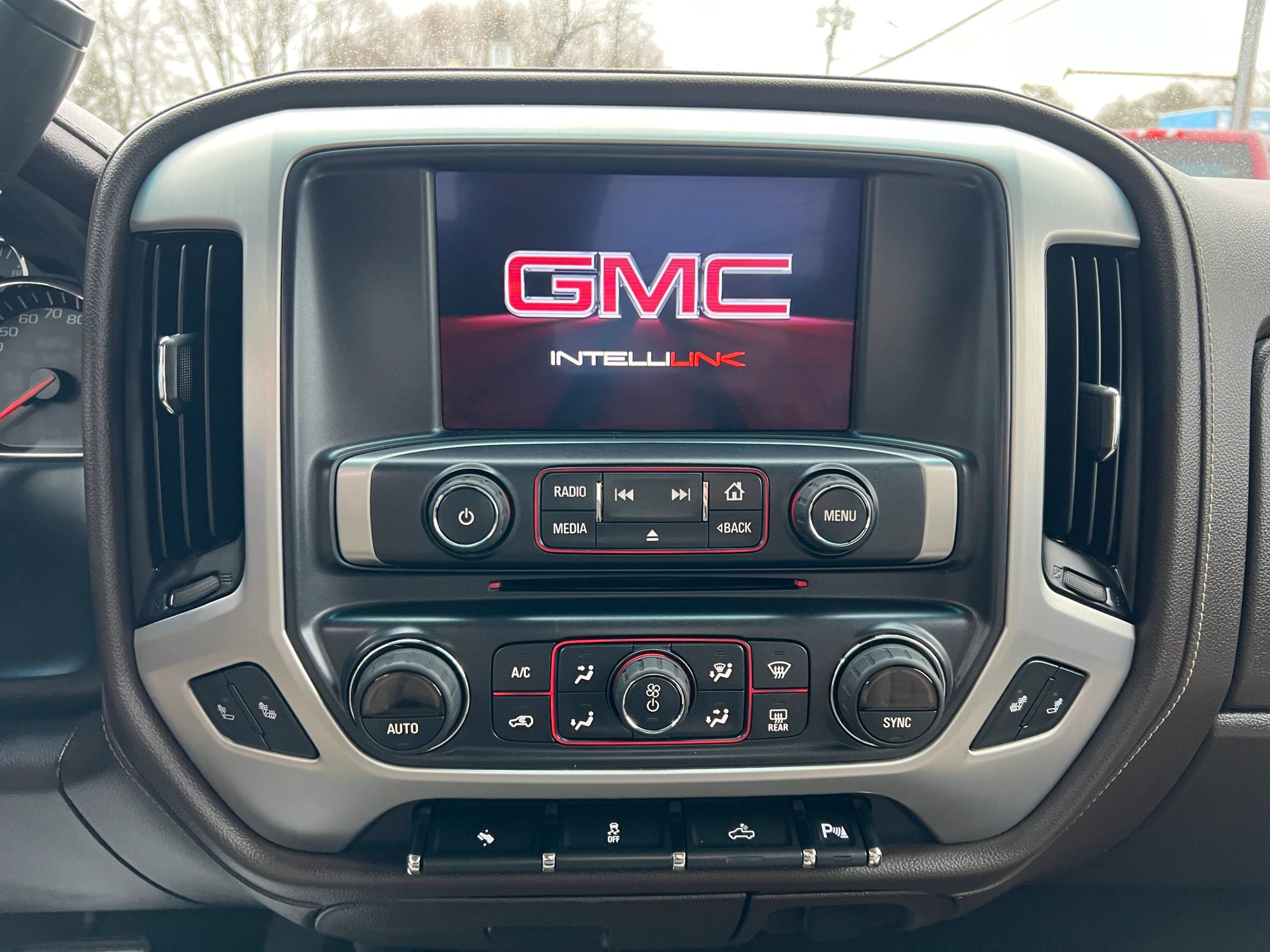 Used 2014 GMC Sierra 1500 SLE w/ SLE Value Package image 11