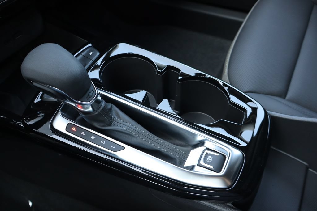 New 2026 Chevrolet Trax ACTIV w/ Sunroof Package FWD image 9