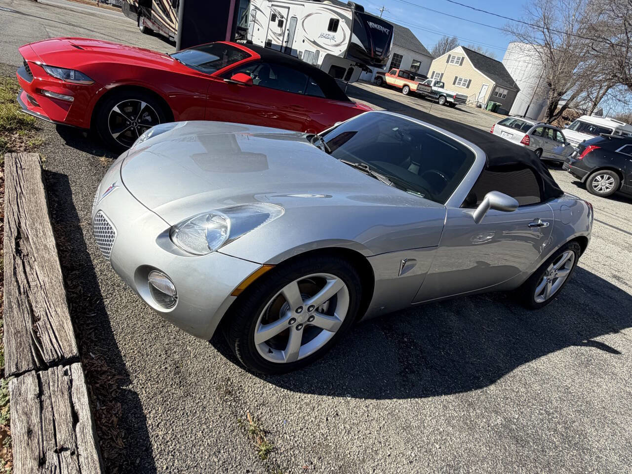 Used 2006 Pontiac Solstice Convertible w/ Premium Package image 7