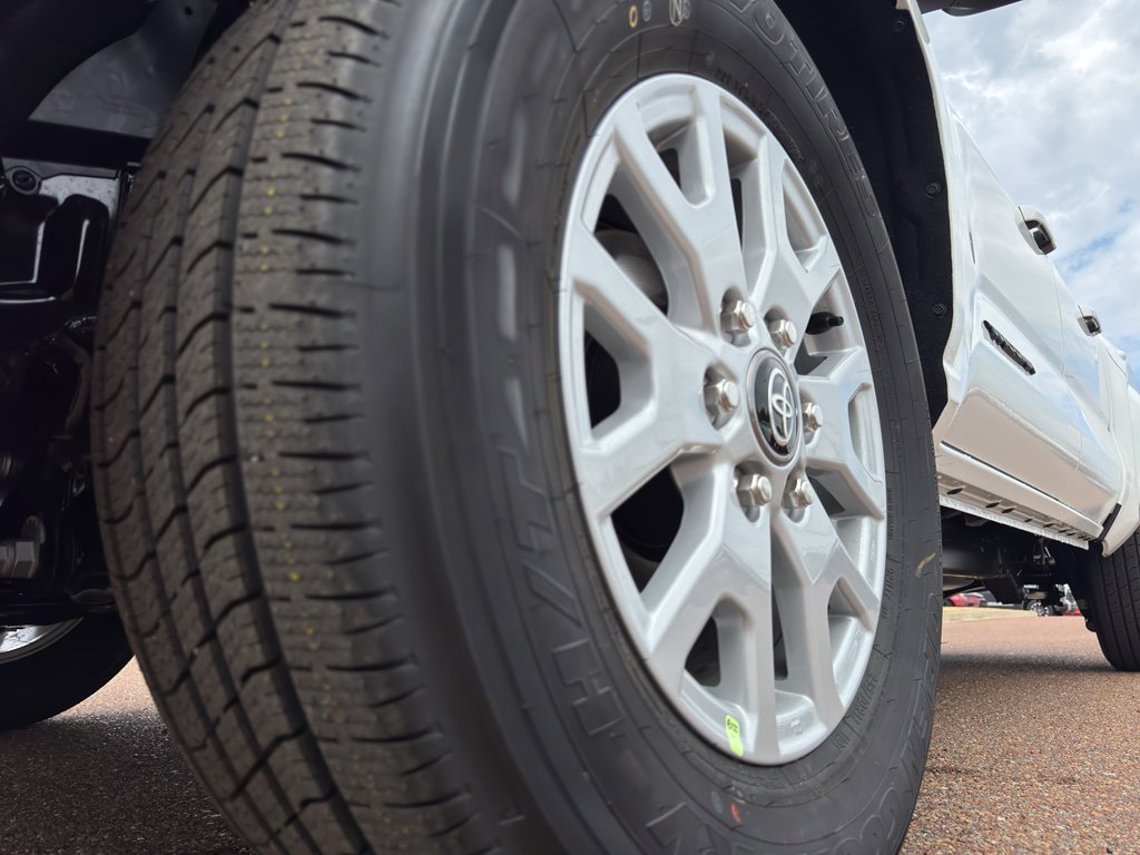 New 2026 Toyota Tacoma SR5 image 9