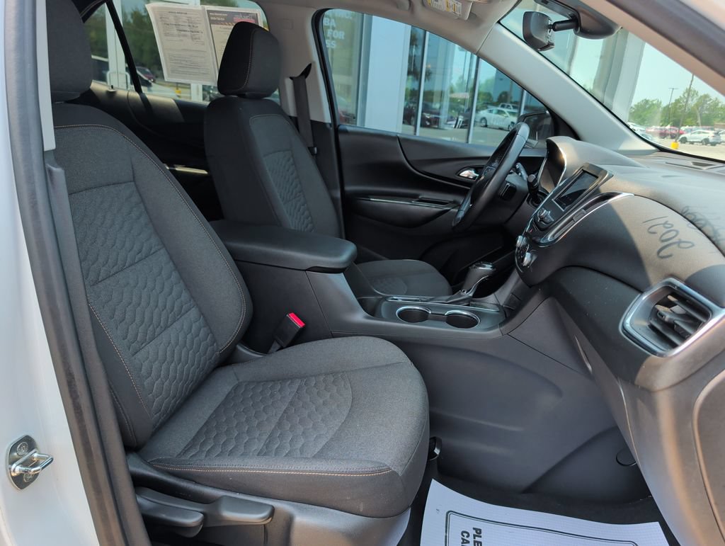Used 2021 Chevrolet Equinox LT FWD image 21