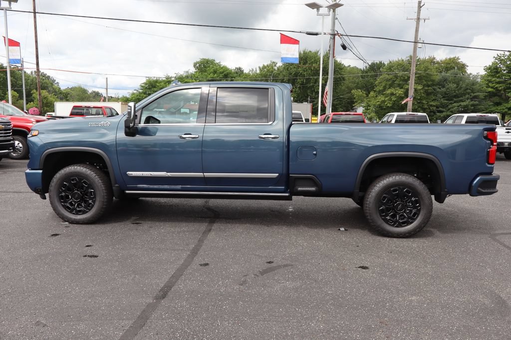 New 2026 Chevrolet Silverado 3500 High Country w/ Technology Package AWD/4WD image 25