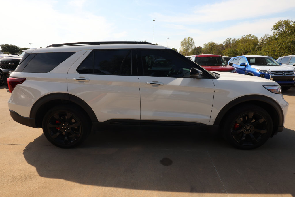 Used 2023 Ford Explorer ST w/ Equipment Group 401A AWD/4WD image 4
