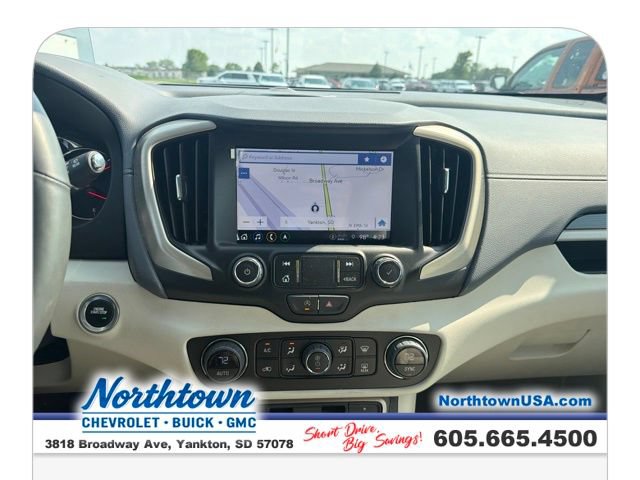 Used 2024 GMC Terrain Denali w/ Denali Premium Package AWD/4WD image 16