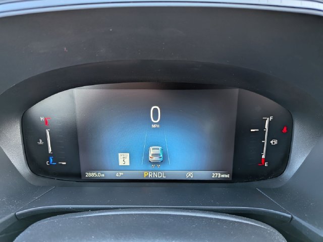 Certified 2025 Ford Escape ST-Line w/ Tech Pack #1 AWD/4WD image 10