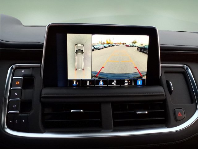 Used 2023 Chevrolet Suburban High Country w/ Premium Package AWD/4WD image 23