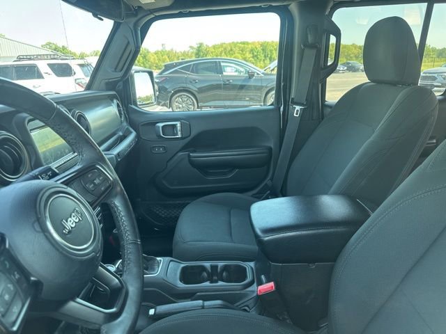 Used 2018 Jeep Wrangler Unlimited Sport S AWD/4WD image 11