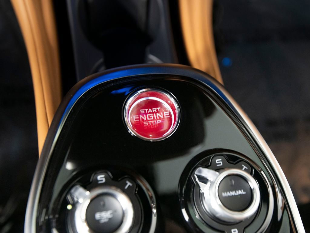 Used 2023 McLaren GT image 21