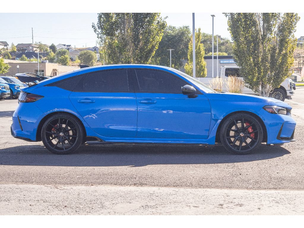 Used 2023 Honda Civic Type R image 2