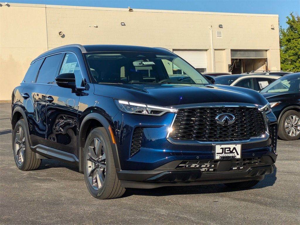 New 2025 INFINITI QX60 Luxe