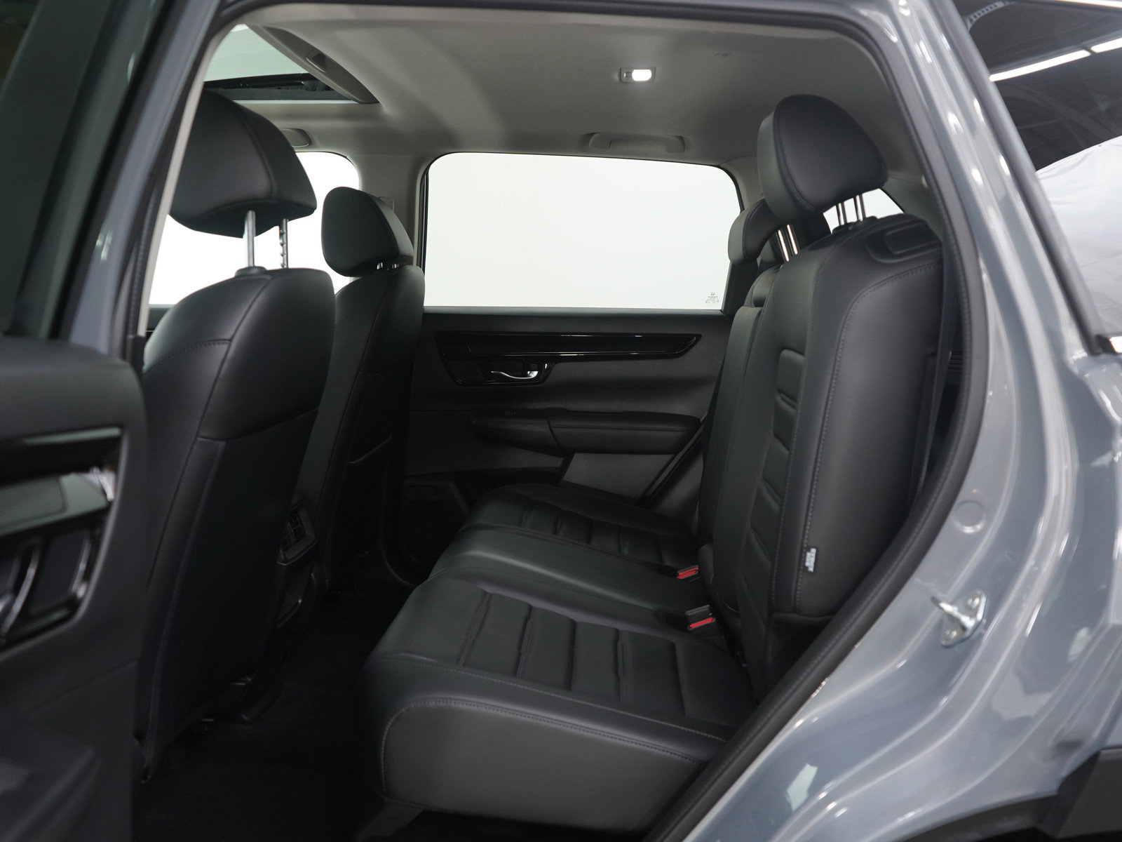 Used 2025 Honda CR-V EX-L image 18