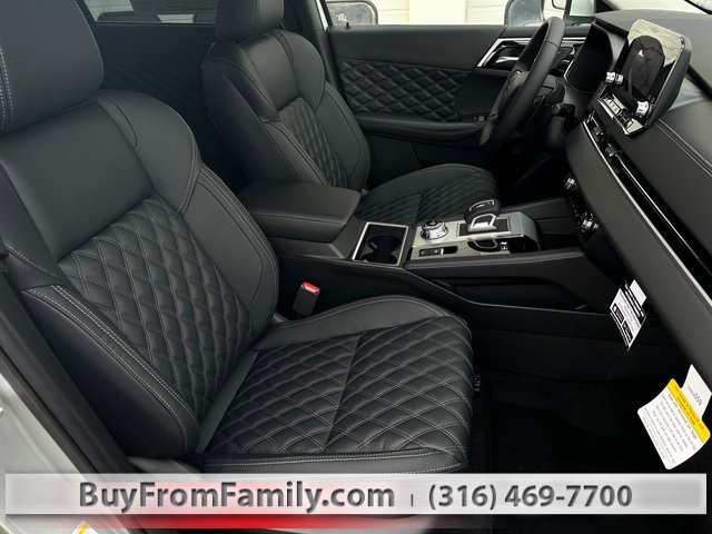 Used 2023 Mitsubishi Outlander SEL image 43