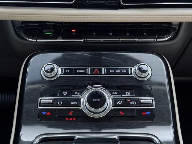 Certified 2023 Lincoln Nautilus AWD w/ Premium Package image 36