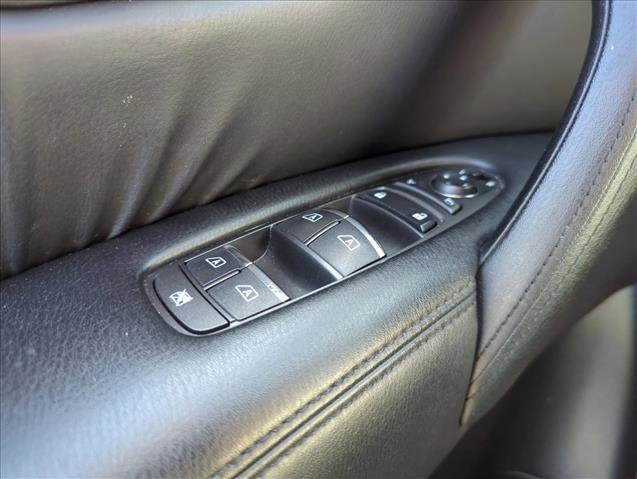 Used 2022 Nissan Armada SL w/ Captain's Chairs Package image 27