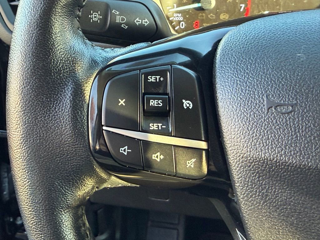 Used 2021 Ford Escape SE w/ Cold Weather Package image 23