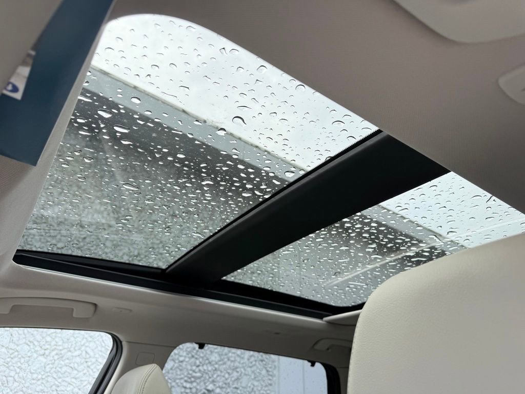 Used 2023 Nissan Rogue SL w/ SL Premium Package image 15