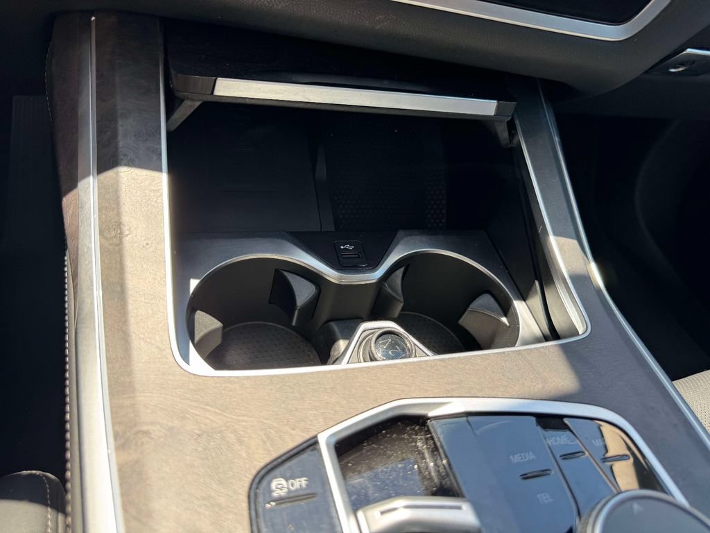 Certified 2024 BMW X7 xDrive40i w/ Premium Package AWD/4WD image 15