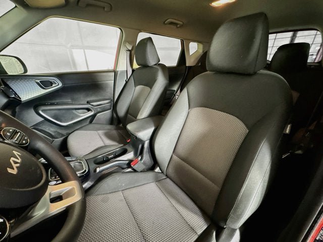 Certified 2024 Kia Soul S FWD image 20