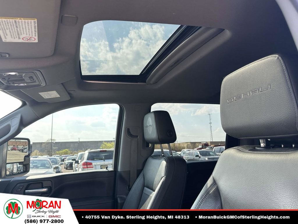 Used 2021 GMC Sierra 2500 Denali w/ Denali Ultimate Package image 24