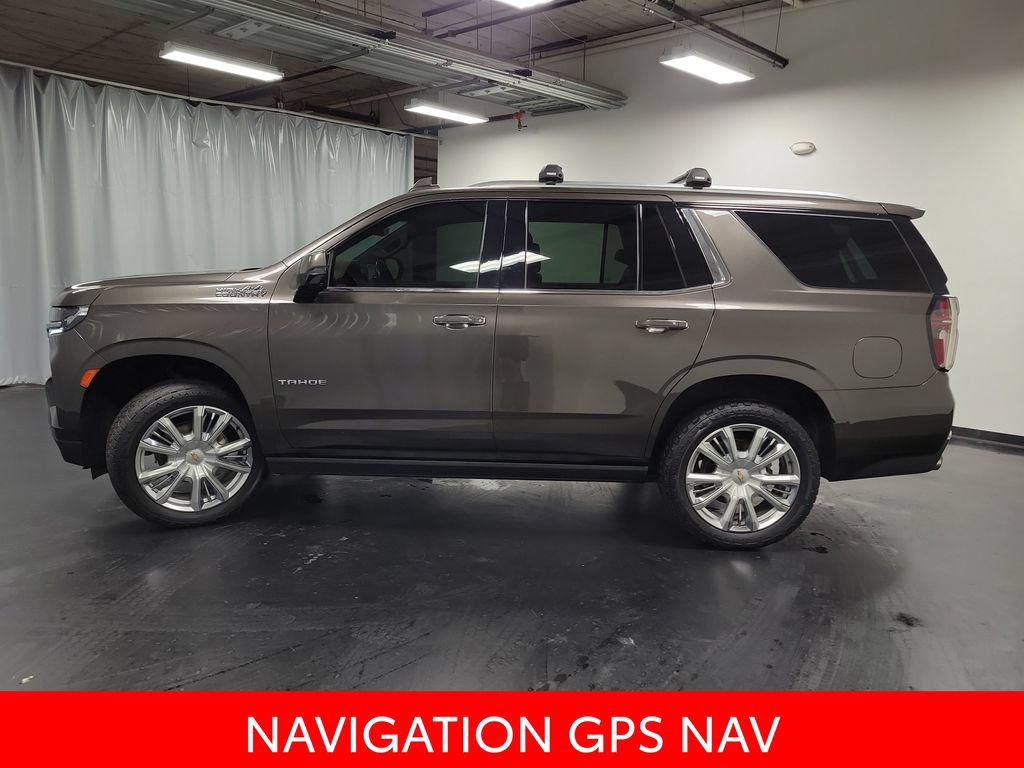 Used 2021 Chevrolet Tahoe High Country w/ Premium Package AWD/4WD image 5