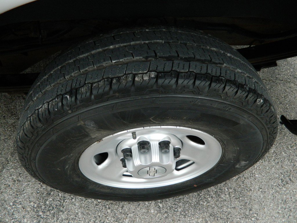 Used 2019 Chevrolet Express 2500 w/ Communications Package image 22