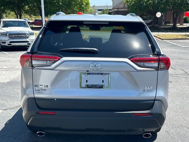 Used 2025 Toyota RAV4 XLE Premium w/ Weather Package AWD/4WD image 4