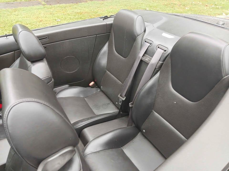Used 2008 Pontiac G6 GT w/ Premium Package FWD image 12