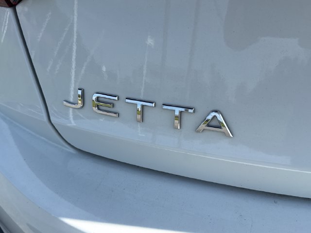 Used 2024 Volkswagen Jetta S FWD image 17
