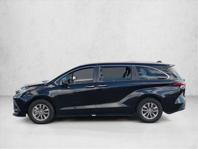 Used 2022 Toyota Sienna XLE FWD image 8