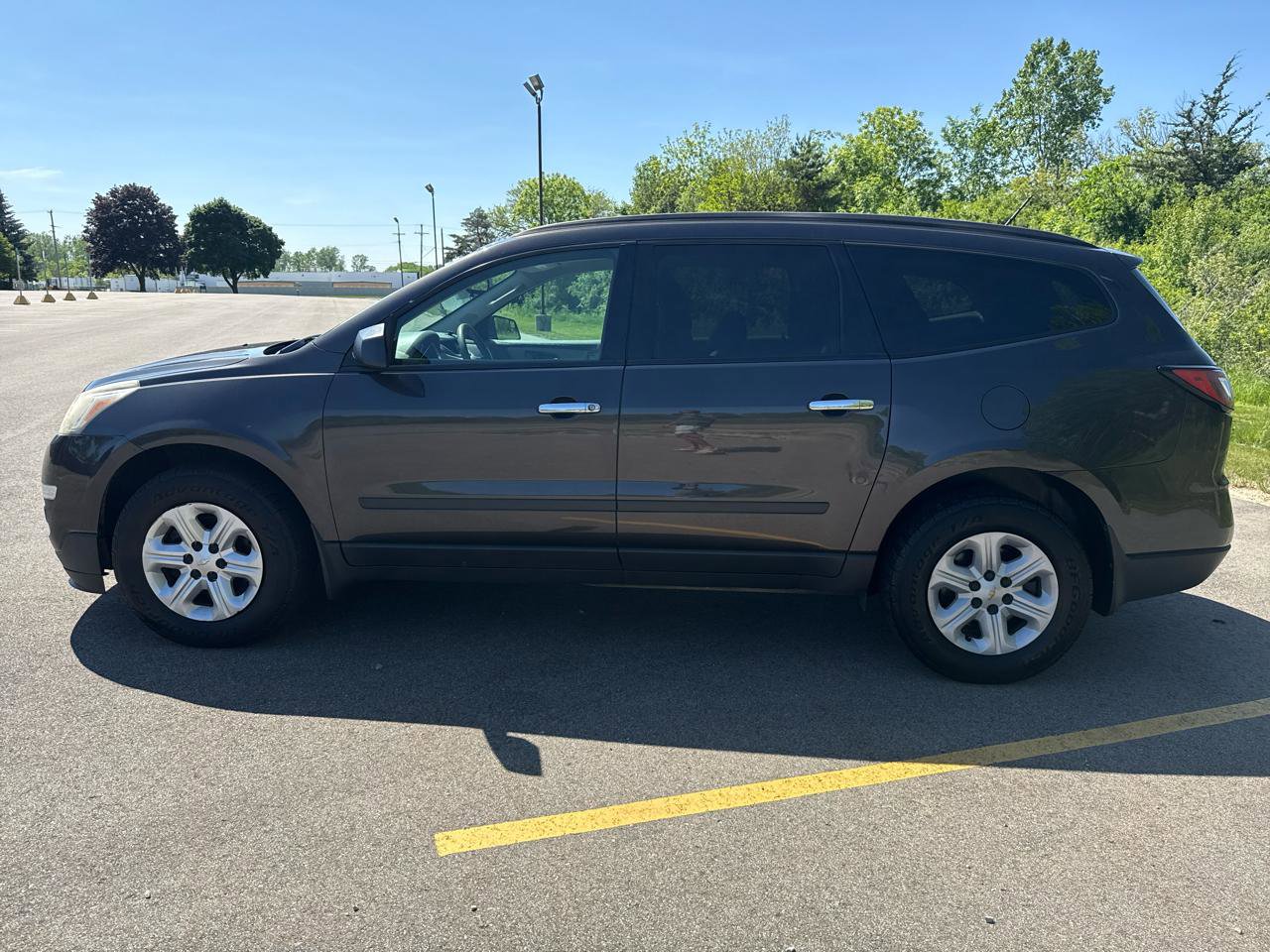 Used 2013 Chevrolet Traverse LS AWD/4WD image 8