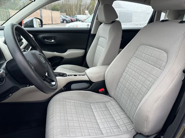 Used 2023 Honda HR-V LX image 36