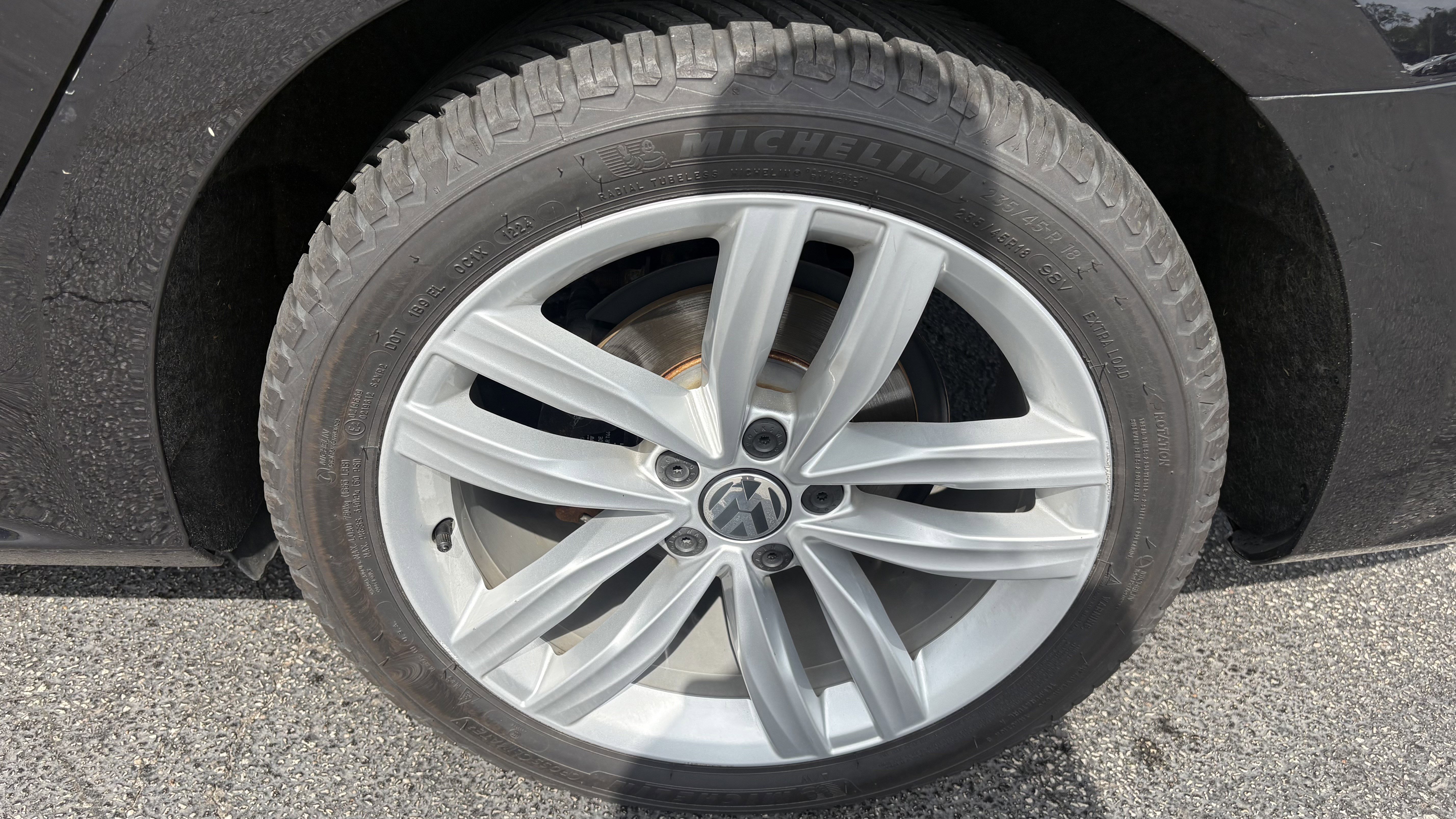 Used 2019 Volkswagen Passat 2.0T Wolfsburg w/ Wheels & Sunroof Package FWD image 13